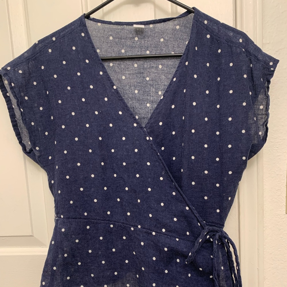 Old Navy Blue/White Polka Dot Wrap Top